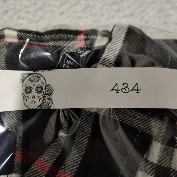 Chaps Shirt Mens L Combat Grey Flannel Plaid Embroidered Logo Button Down Pocket - Picture 13 of 13